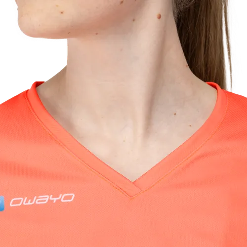 Collar Option2:</br>
V-Neck