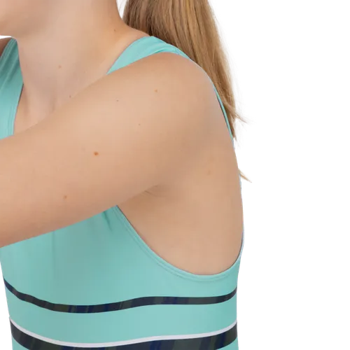 Wide sleeve opening